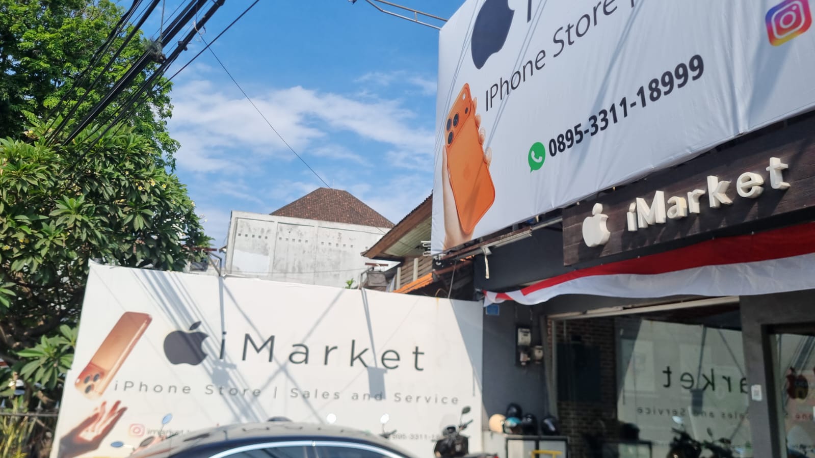 Suasana toko BeliHape